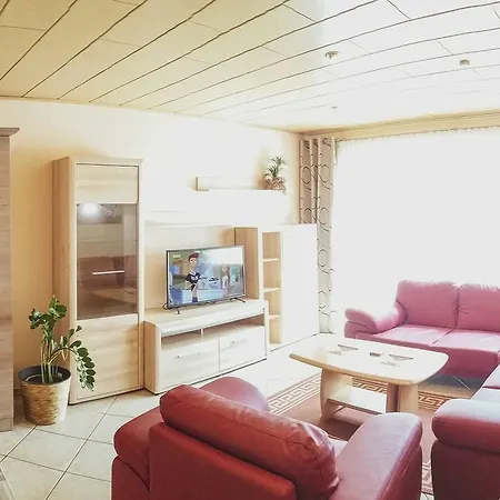 Im Ostseebad アパート ビンツ